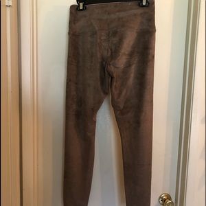 🌸 very soft leggings 🌸